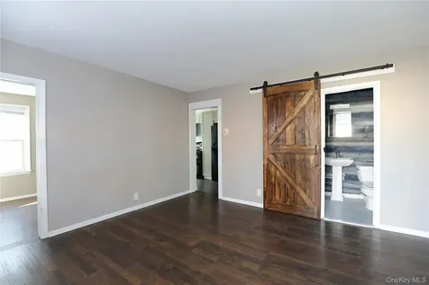 343 Washington Avenue Kingston NY 12401