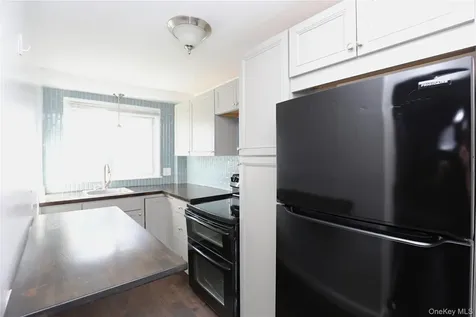 343 Washington Avenue Kingston NY 12401