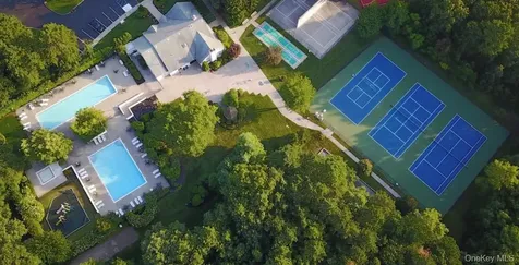 251 Barn Swallow Court Manorville NY 11949
