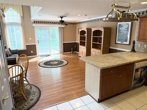 251 Barn Swallow Court Manorville NY 11949