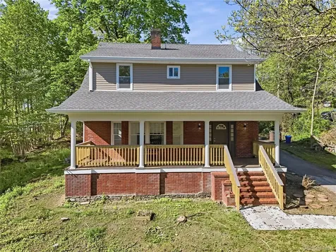 24 Summit Avenue Harriman NY 10926