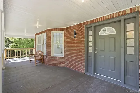 24 Summit Avenue Harriman NY 10926
