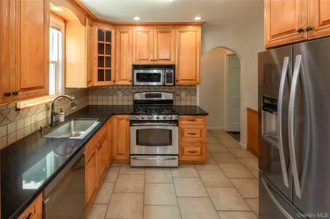 271 Read Avenue Tuckahoe NY 10707