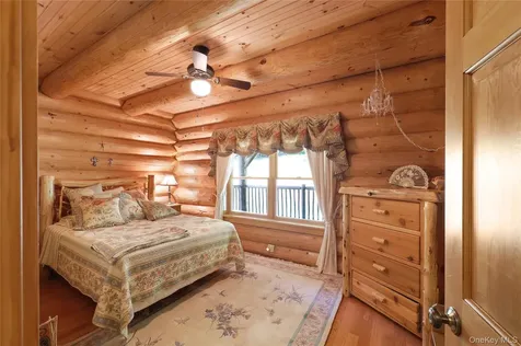 25 Cauthers Road Fallsburg NY 12733