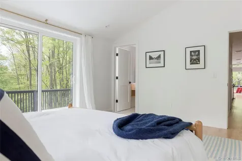 1 Van Buren Drive Hillsdale NY 12516