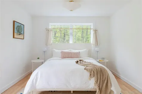 1 Van Buren Drive Hillsdale NY 12516