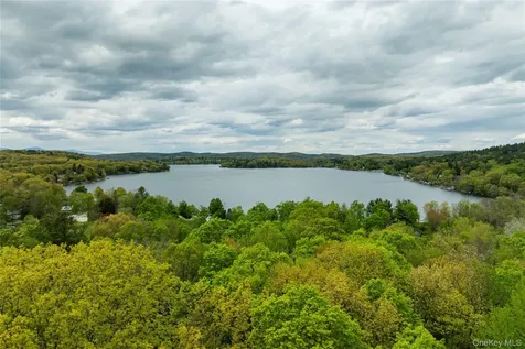 1 Van Buren Drive Hillsdale NY 12516