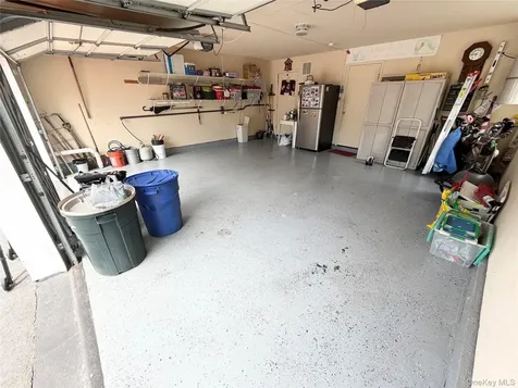 252 Barn Swallow Court Manorville NY 11949
