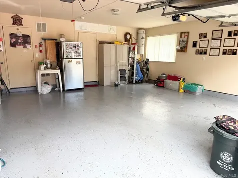 252 Barn Swallow Court Manorville NY 11949