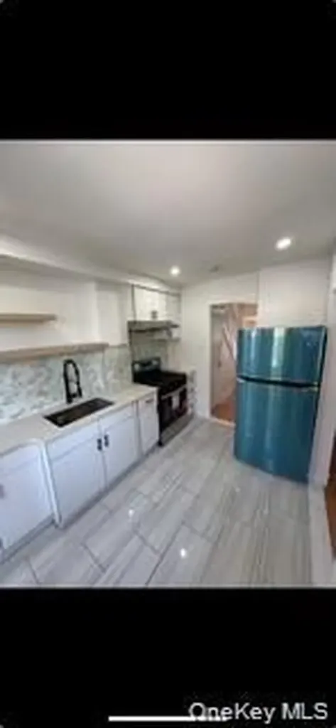 6125 Saunders Street Rego Park NY 11374
