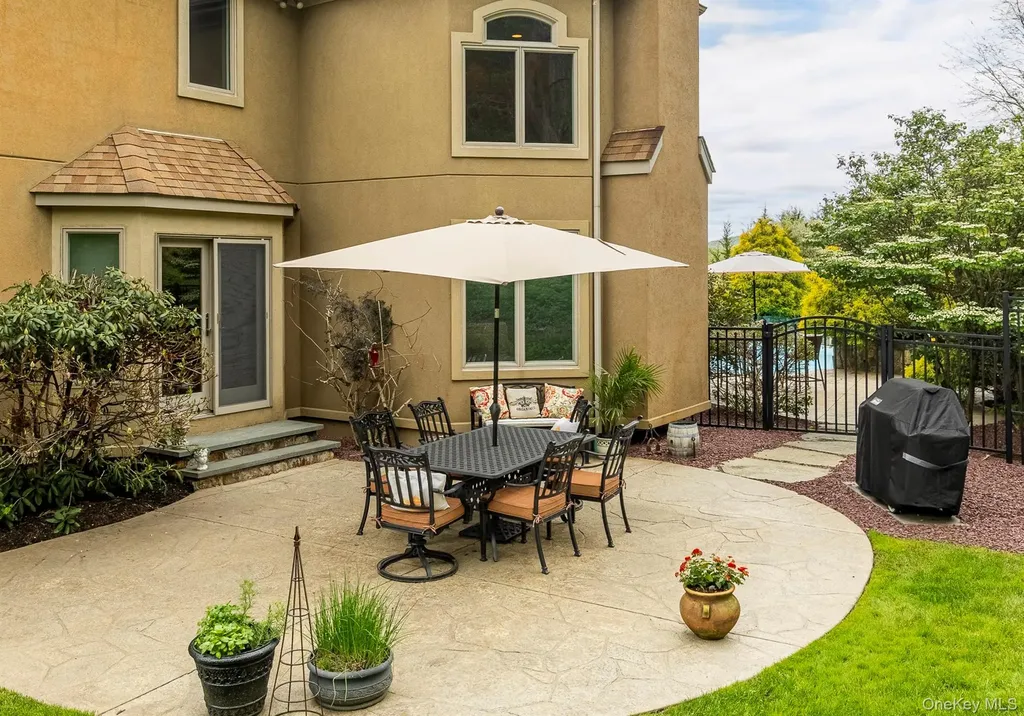 161 Pleasant Ridge Road Poughquag NY 12570
