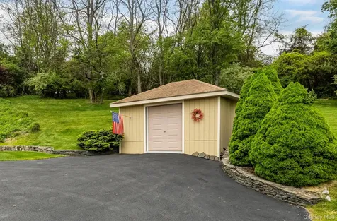 161 Pleasant Ridge Road Poughquag NY 12570