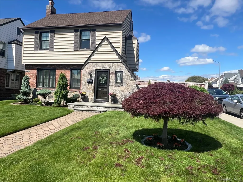 2402 169th Street Whitestone NY 11357