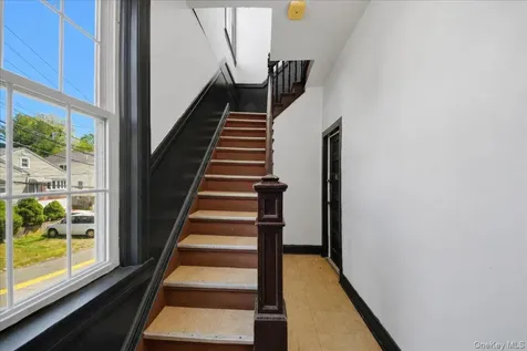 208 Tompkins Road Yonkers NY 10703