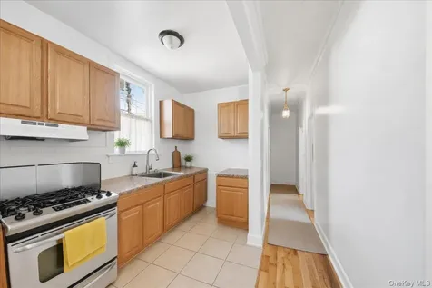 208 Tompkins Road Yonkers NY 10703