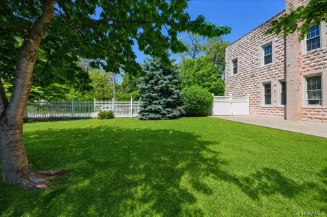 208 Tompkins Road Yonkers NY 10703