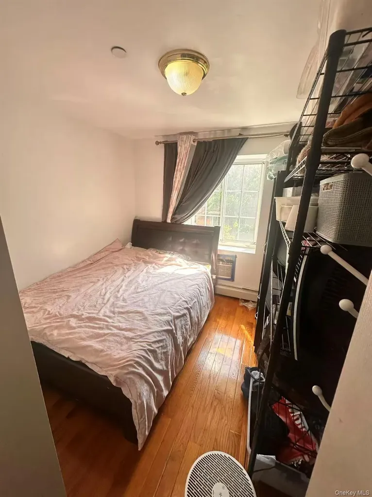 35-06 Leavitt Street Flushing NY 11354