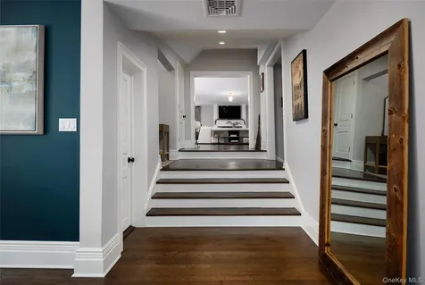 32 Lookout Road Tuxedo Park NY 10987