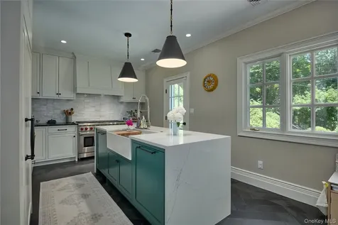 32 Lookout Road Tuxedo Park NY 10987