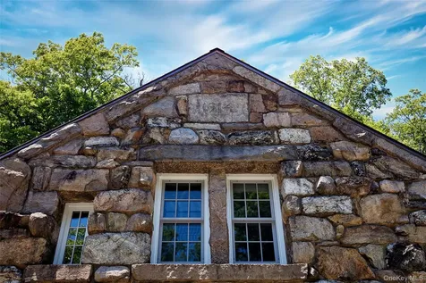 32 Lookout Road Tuxedo Park NY 10987
