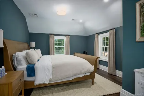 32 Lookout Road Tuxedo Park NY 10987