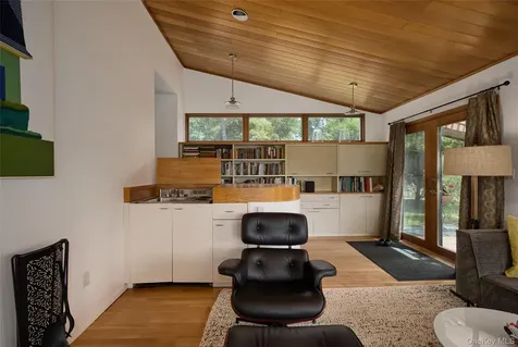 2 Cannon Hill Road Tuxedo Park NY 10987
