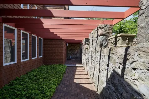 2 Cannon Hill Road Tuxedo Park NY 10987
