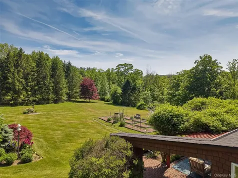 2 Cannon Hill Road Tuxedo Park NY 10987