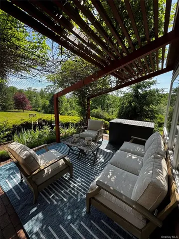 2 Cannon Hill Road Tuxedo Park NY 10987