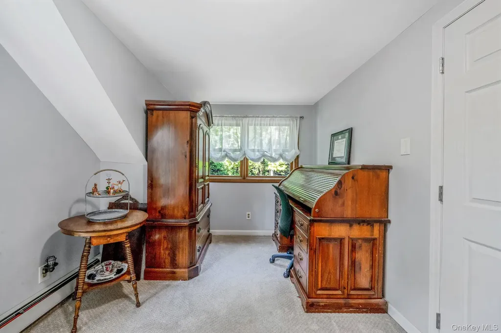 53 Mobrey Lane Smithtown NY 11787