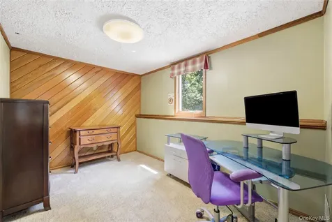 6 Paula Street East Northport NY 11731