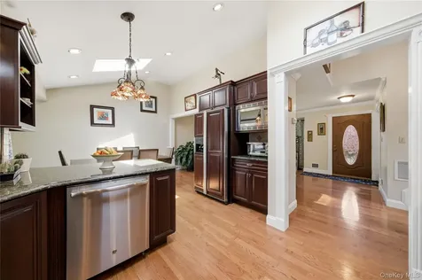 6 Paula Street East Northport NY 11731