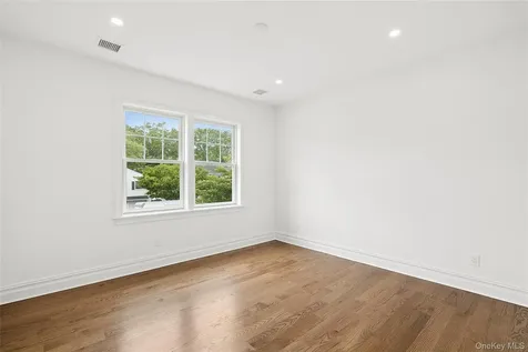 159 Lincoln Street Garden City NY 11530