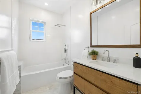159 Lincoln Street Garden City NY 11530