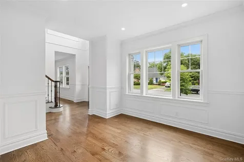 159 Lincoln Street Garden City NY 11530