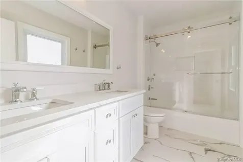 632 Shore Acres Drive Mamaroneck NY 10543