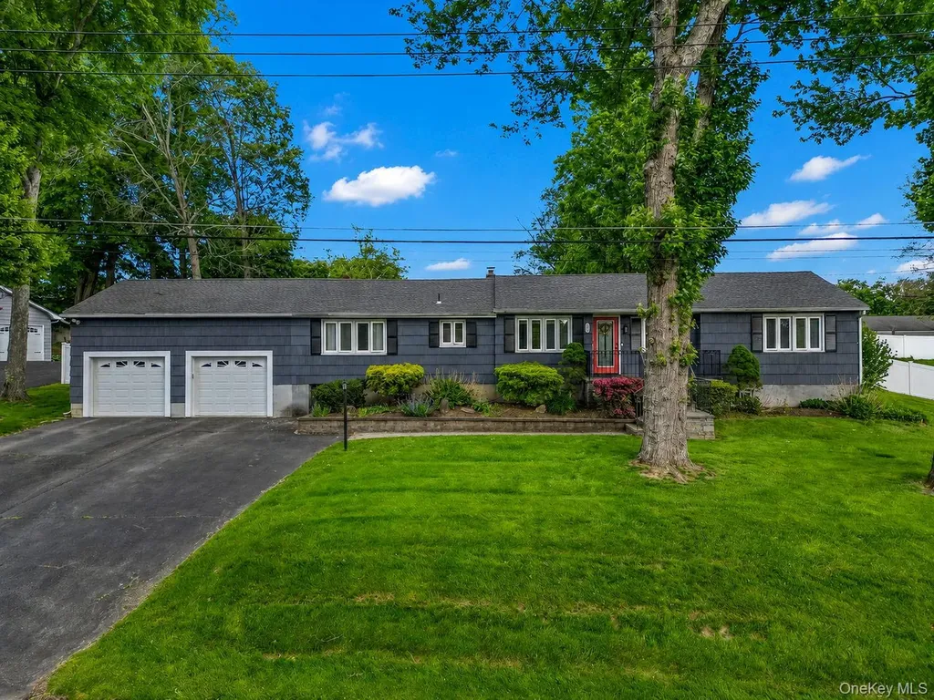 4 Foxey Lane Mahopac NY 10541