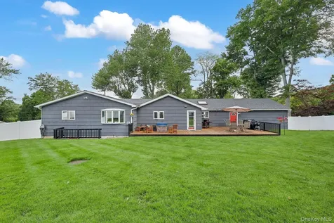 4 Foxey Lane Mahopac NY 10541