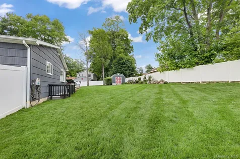 4 Foxey Lane Mahopac NY 10541