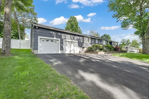 4 Foxey Lane Mahopac NY 10541