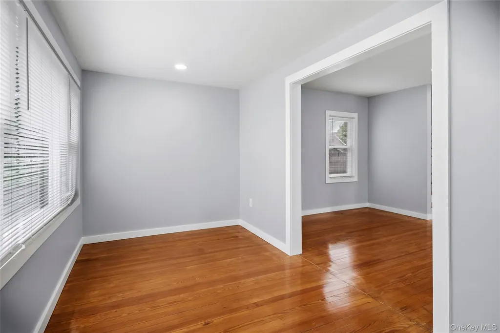890 Kings Parkway North Baldwin NY 11510