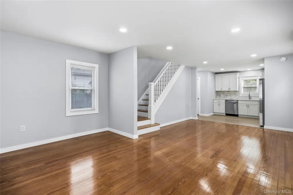 890 Kings Parkway North Baldwin NY 11510