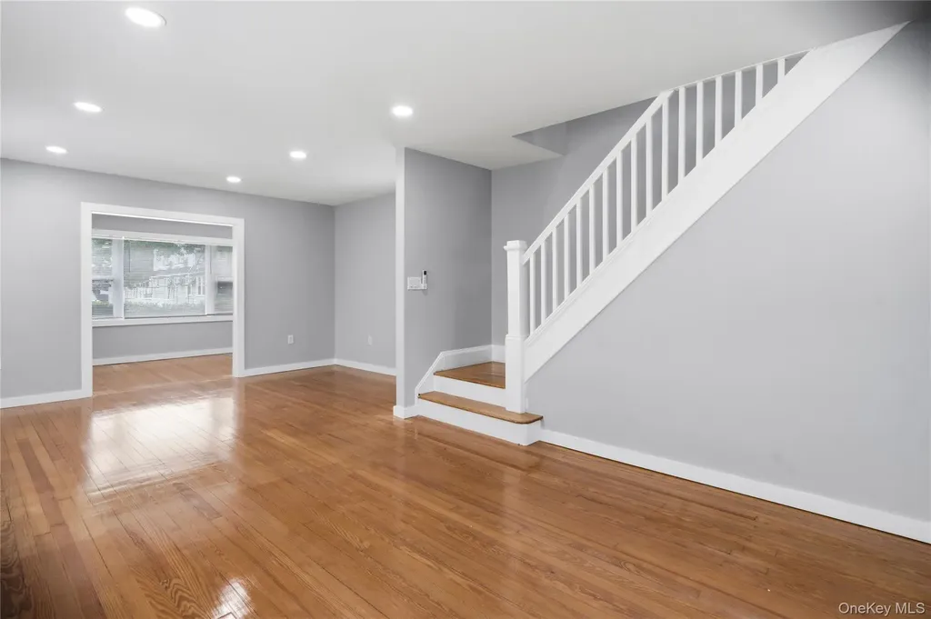 890 Kings Parkway North Baldwin NY 11510