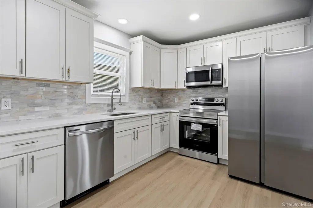 890 Kings Parkway North Baldwin NY 11510