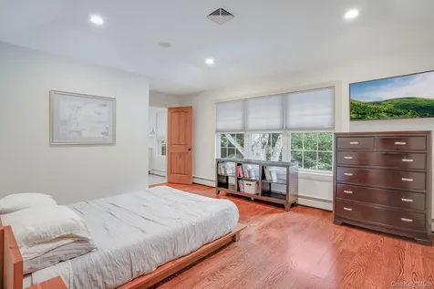 1332 Baldwin Road Yorktown Heights NY 10598