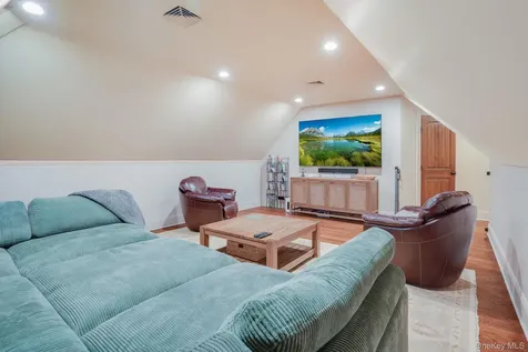 1332 Baldwin Road Yorktown Heights NY 10598