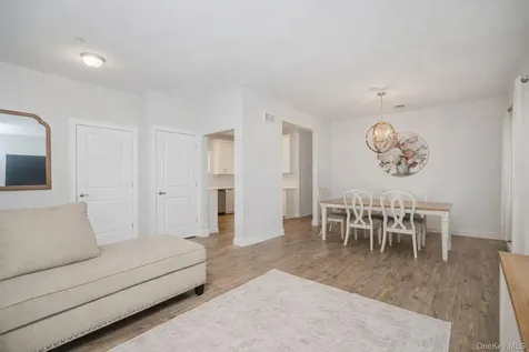 172 Mac Gregor Street Staten Island NY 10309