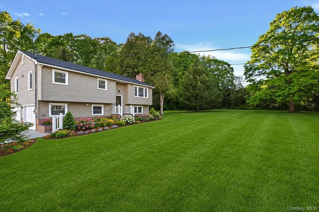 513 Canada Street Lake George NY 12845