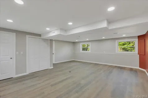 513 Canada Street Lake George NY 12845