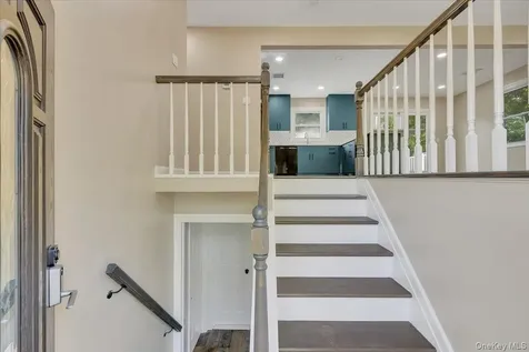 513 Canada Street Lake George NY 12845